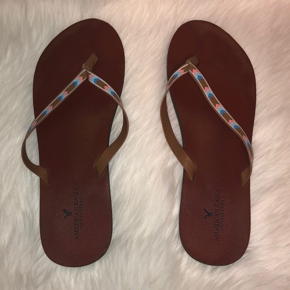 american eagle flip flops